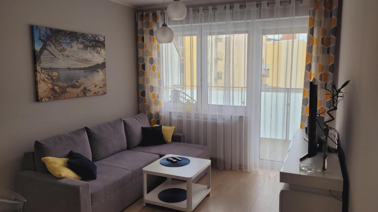 Apartament Miodowy Dom 科沃布热格 外观 照片