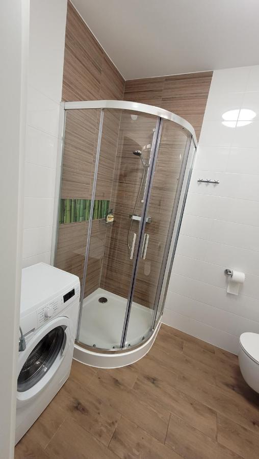 Apartament Miodowy Dom 科沃布热格 外观 照片
