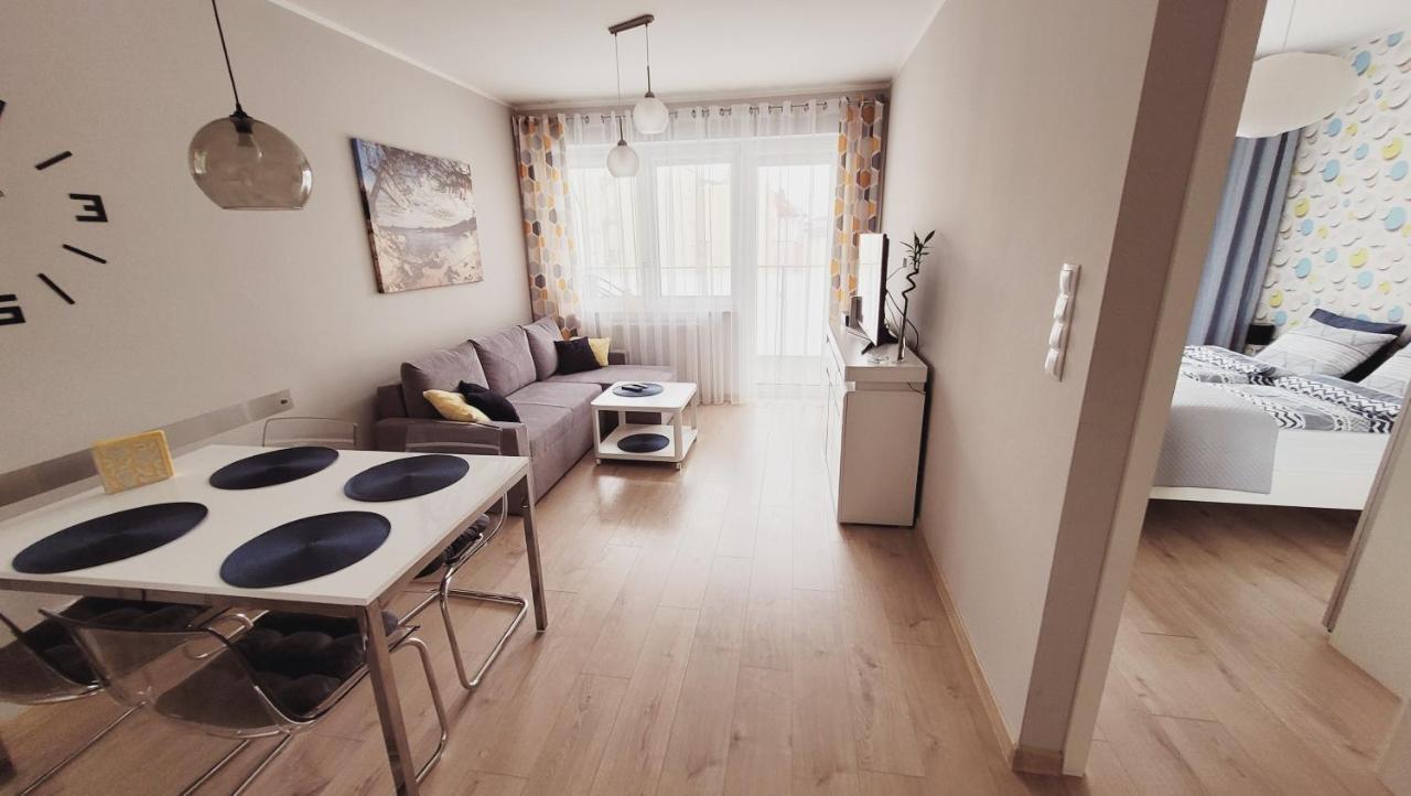 Apartament Miodowy Dom 科沃布热格 外观 照片
