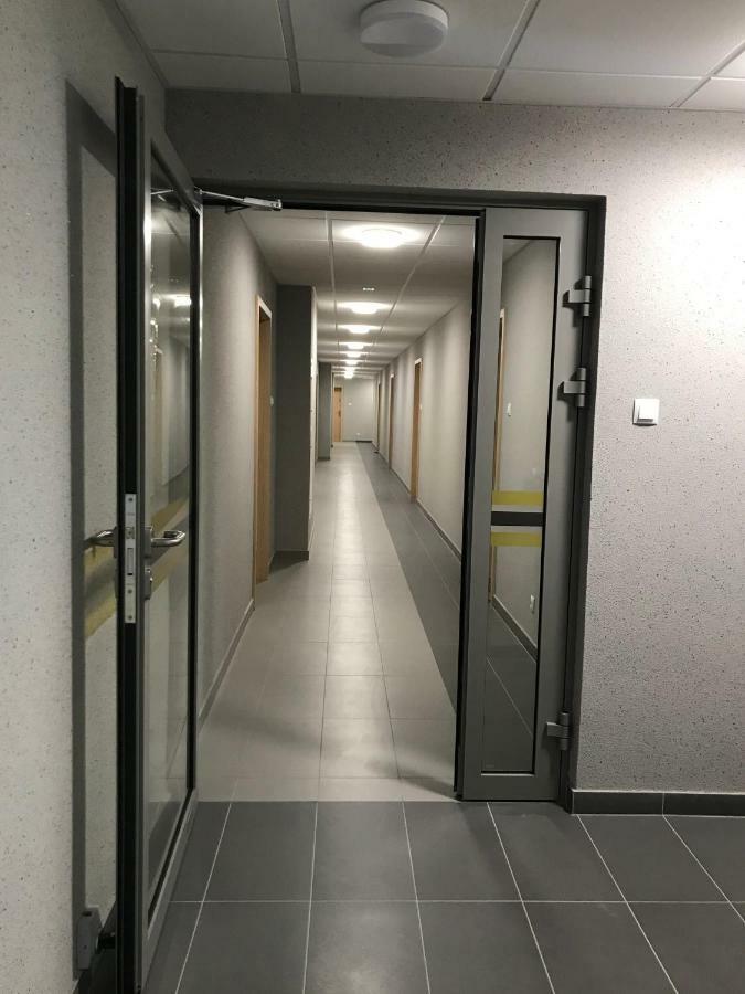 Apartament Miodowy Dom 科沃布热格 外观 照片