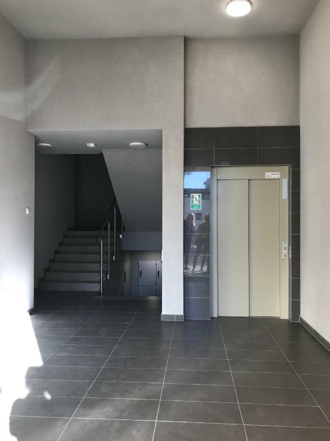 Apartament Miodowy Dom 科沃布热格 外观 照片