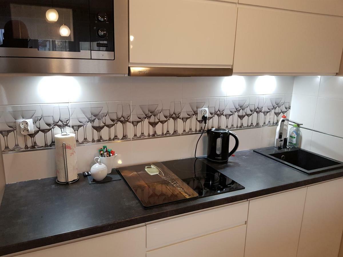 Apartament Miodowy Dom 科沃布热格 外观 照片